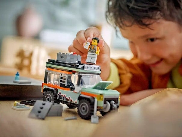 Lego Firehjulsdrevet terrengbil 60447