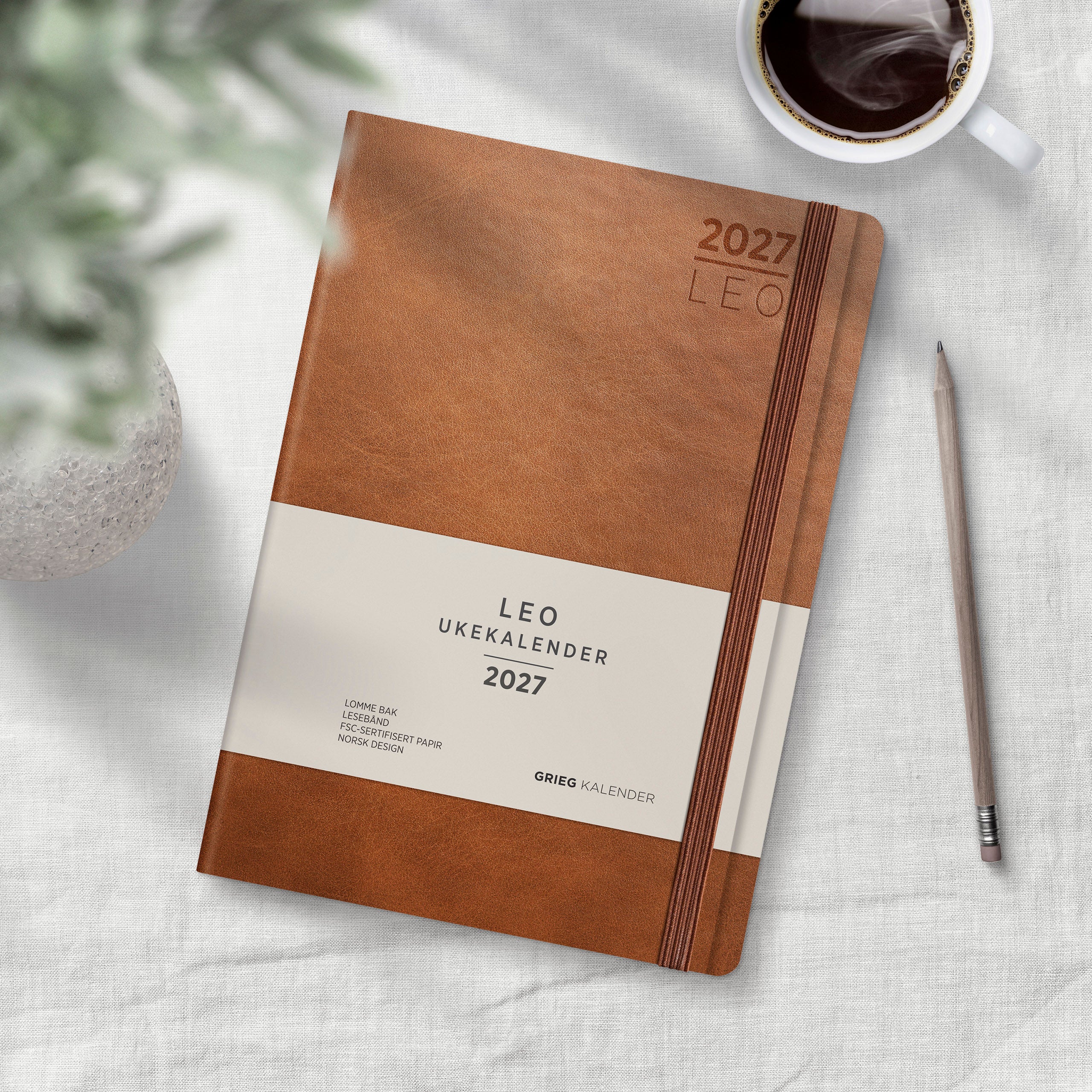 Ukekalender Grieg Leo A5 Lite 27 brun