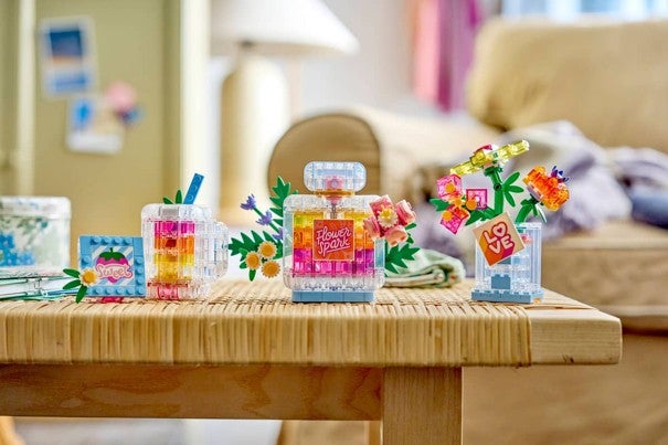 Lego Parfymeflaske med blomsterdekor 31383