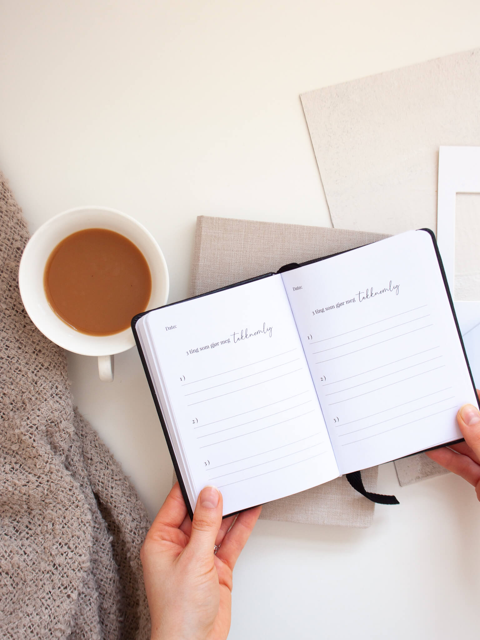 Takknemlighetsjournal Aveluna A6 Sort