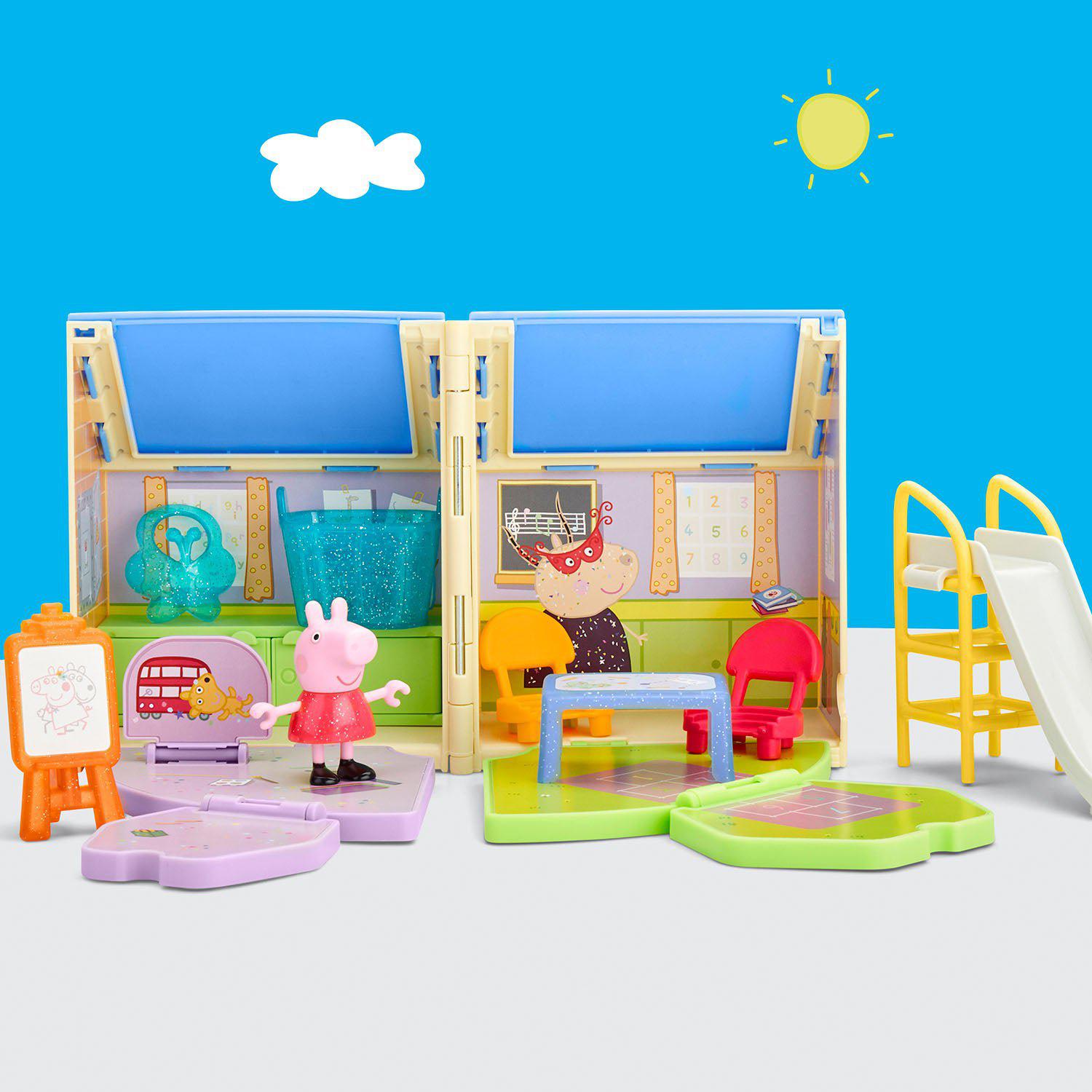 Peppa Pig 3 In Playset Pop-Open Playgroup