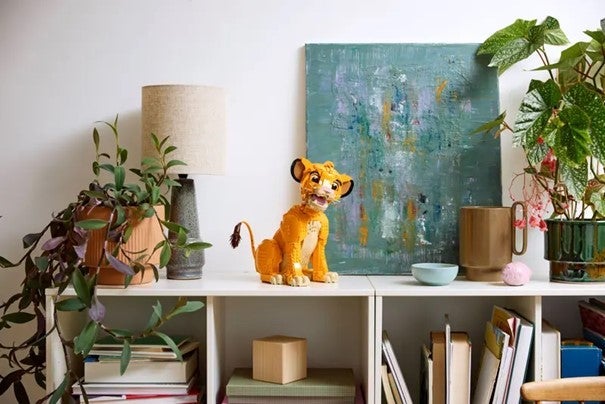 Lego Løvenes konge, Simba, som ung 43247