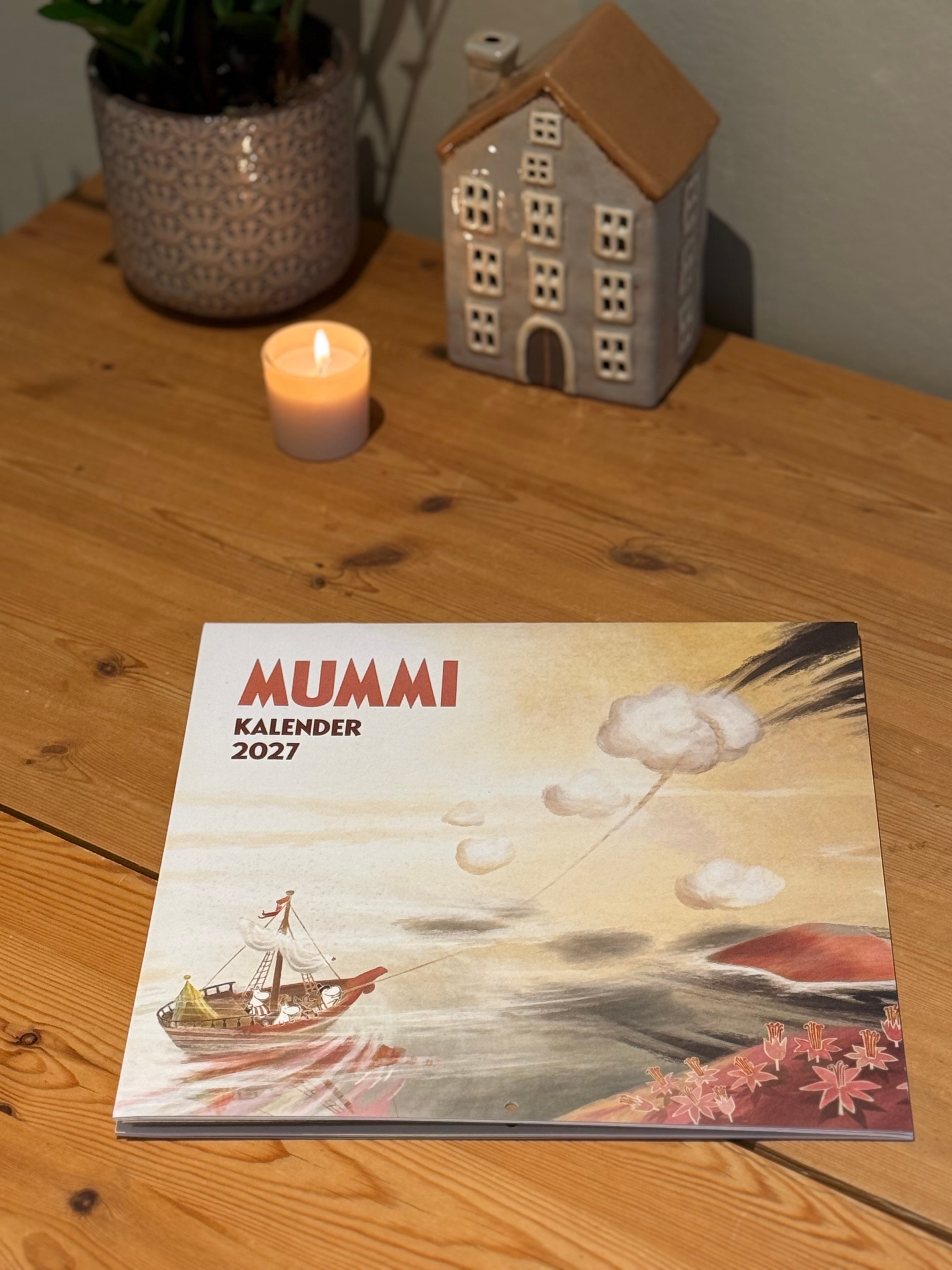 Platekalender 2027 Mummi 2027 31 x 31 cm