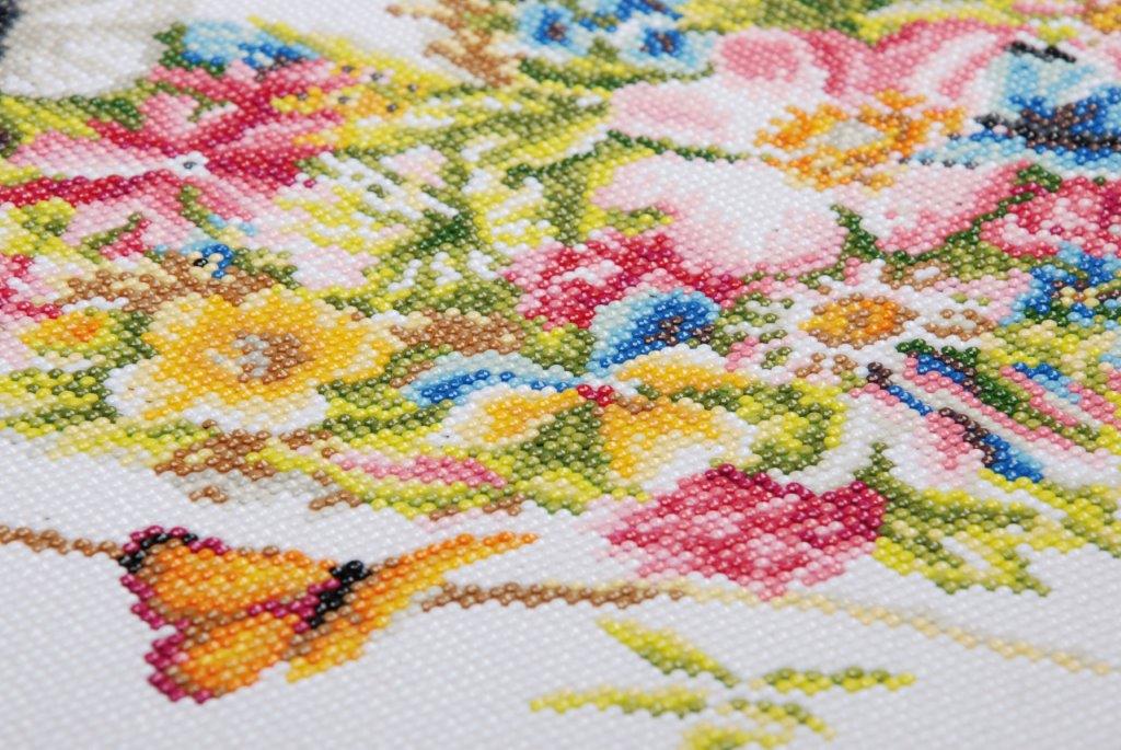 Hobbysett Diamond painting Et hjerte av blomster