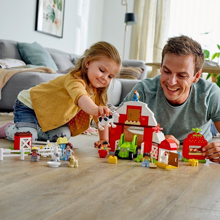 Lego Låve, traktor og bondegårdsdyr 10952