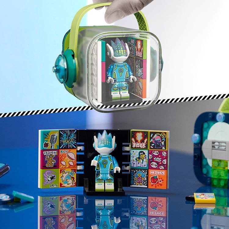 Lego Alien DJ BeatBox 43104