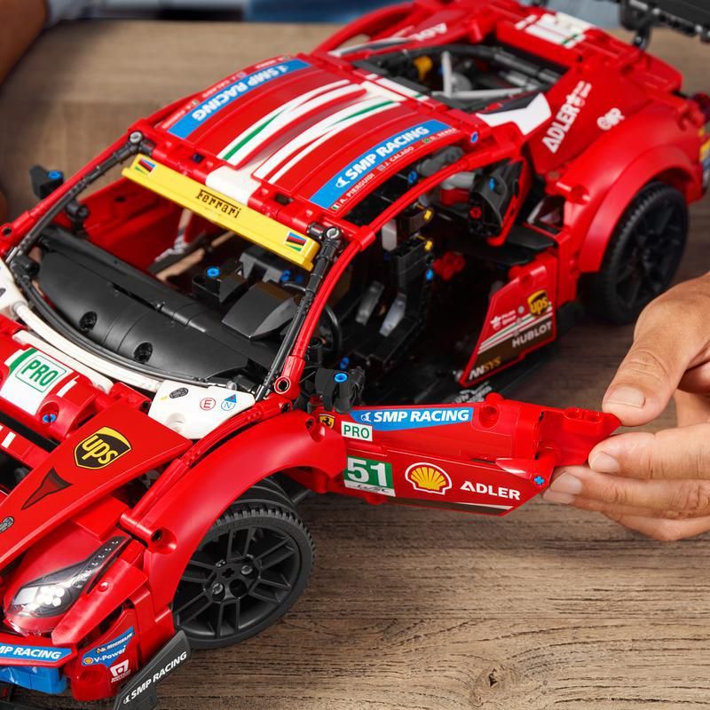 Lego Ferrari 488 GTE AF Corse 42125