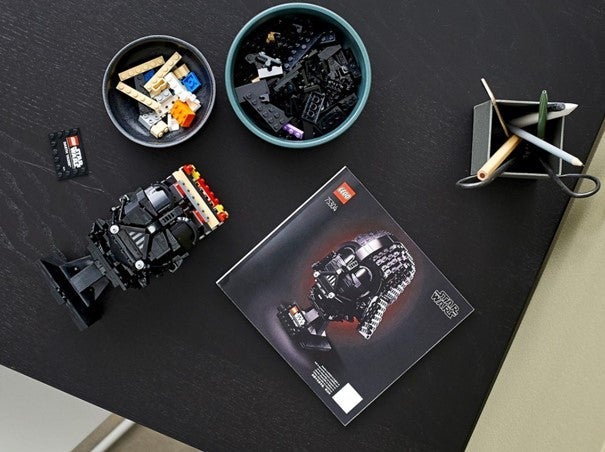 Lego Darth Vader Hjelm 75304