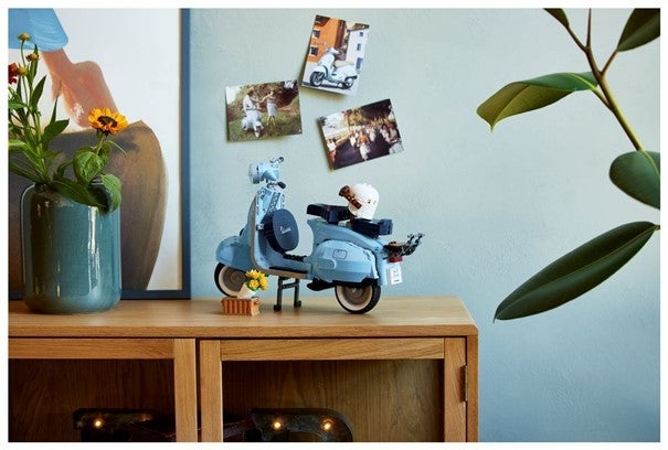 Lego Vespa 10298