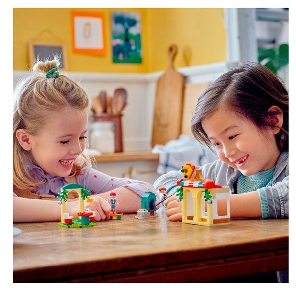 Lego Heartlake Citys pizzeria 41705