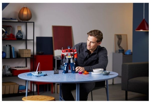 Lego Optimus Prime 10302