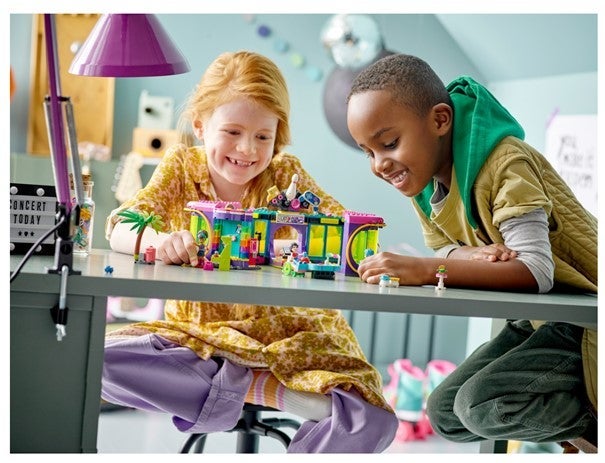 Lego Hall med rulleskøytedisko 41708