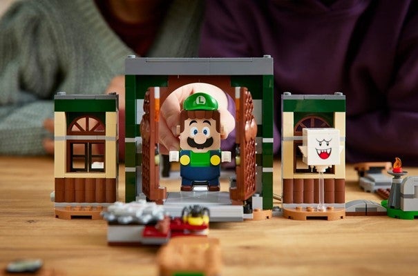 Lego Ekstrabanesett Luigis Mansion m/inngangsparti