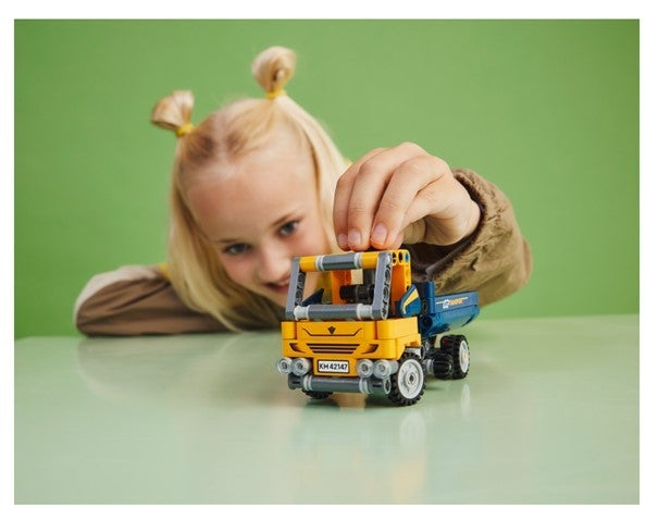 Lego Lastebil med tipplan 42147