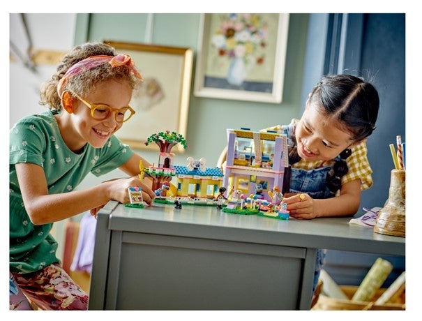 Lego Hunderedningssenter 41727