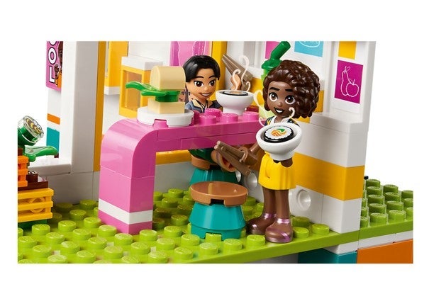 Lego Heartlakes internasjonale skole 41731