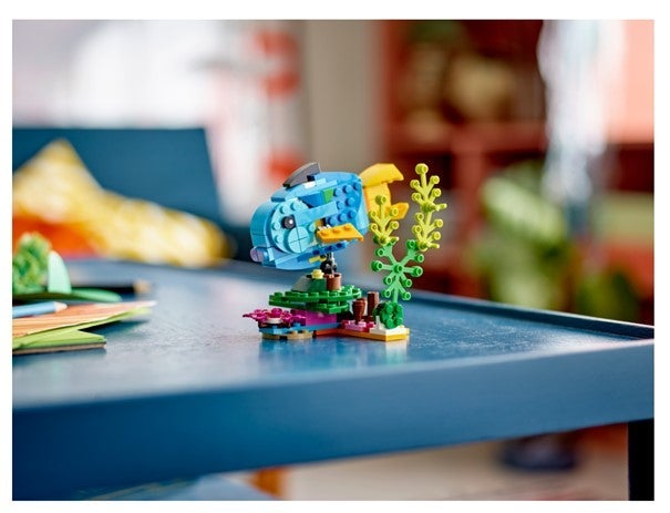 Lego Eksotisk papegøye 31136