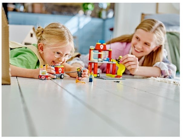 Lego Brannstasjon og brannbil 60375