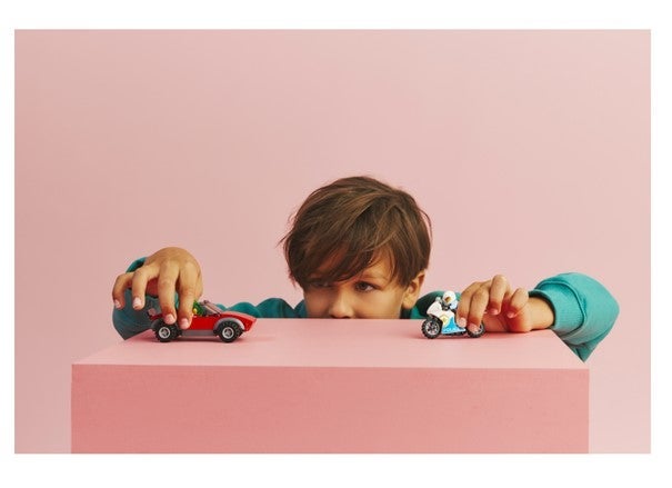 Lego Politimotorsykkel på biljakt 60392