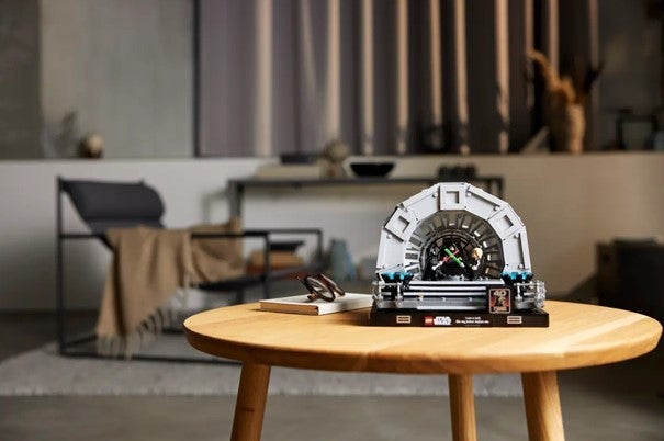 Lego Diorama med Keiserens tronsal 75352