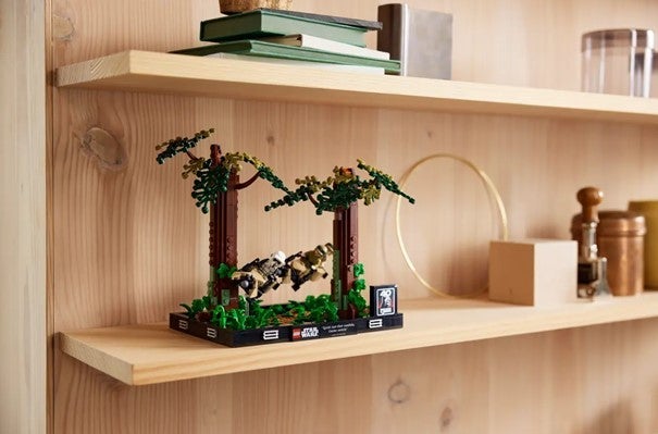 Lego Diorama med speederjakt på Endor 75353
