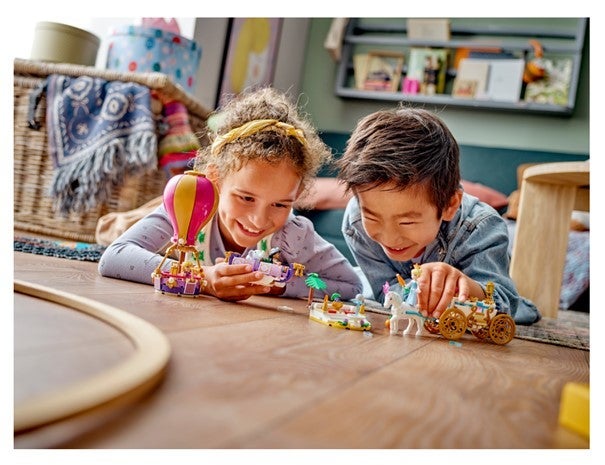 Lego Eventyrlig prinsesseferd 43216