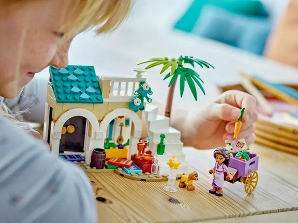 Lego Asha i byen Rosas 43223