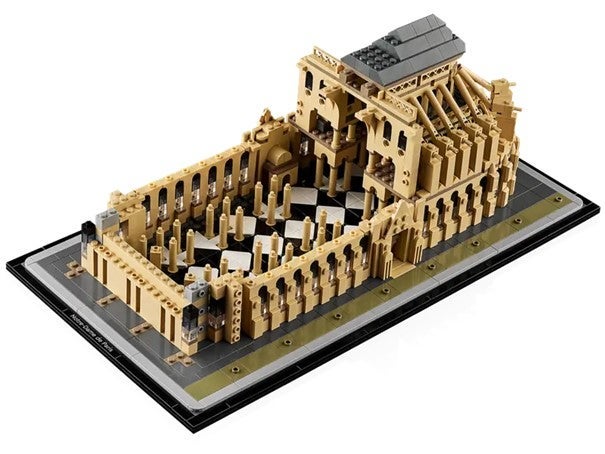 Lego Notre-Dame de Paris 21061