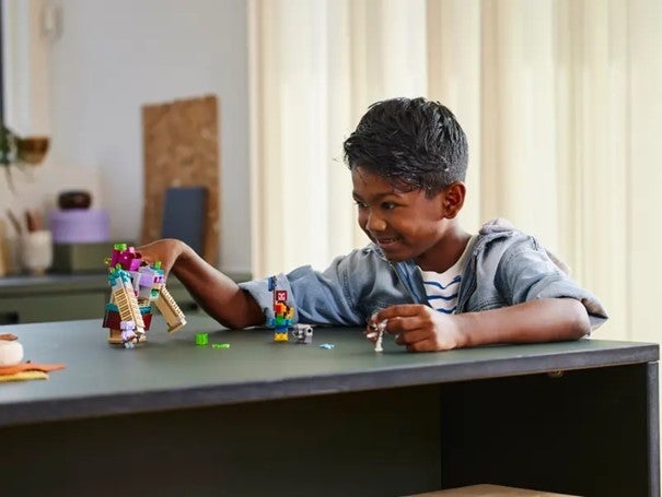 Lego Oppgjøret med Slukeren 21257