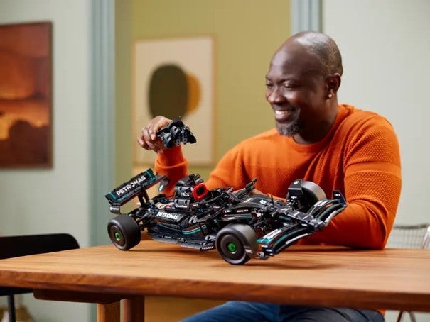 Lego Mercedes-AMG F1 W14 E Performance 42171