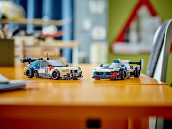 Lego BMW M4 GT3 & BMW M Hybrid V8-racerbil 76922
