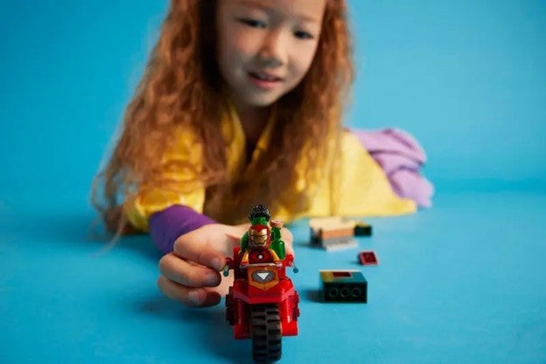 Lego Iron Man with Bike and The Hulk 76287