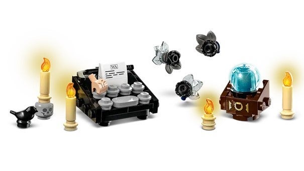 Lego Figur av Wednesday Addams 76780