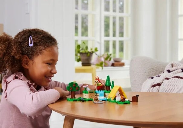 Lego Bunnie på telttur 77047