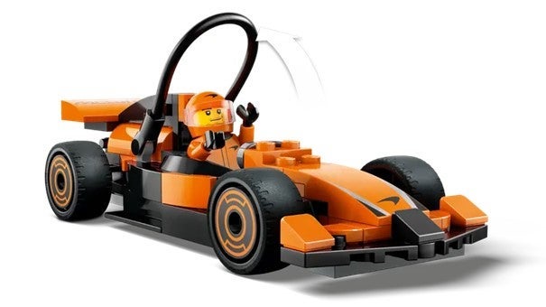 Lego F1-fører med McLaren-racerbil 60442