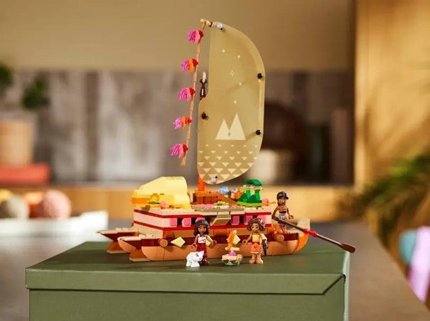 Lego Vaiana på kanoeventyr 43270