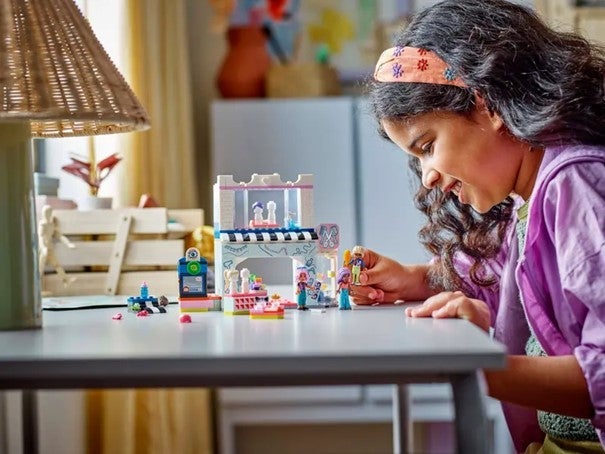 Lego Frisør og butikk med hårtilbehør 42662