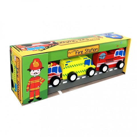 Trefigurer brannstasjon