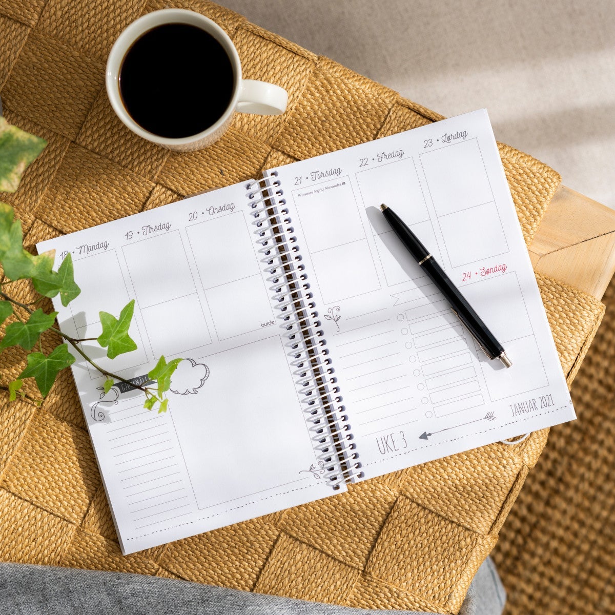 Spiralisert Ukekalender Grieg 20/21 A5 Doodle