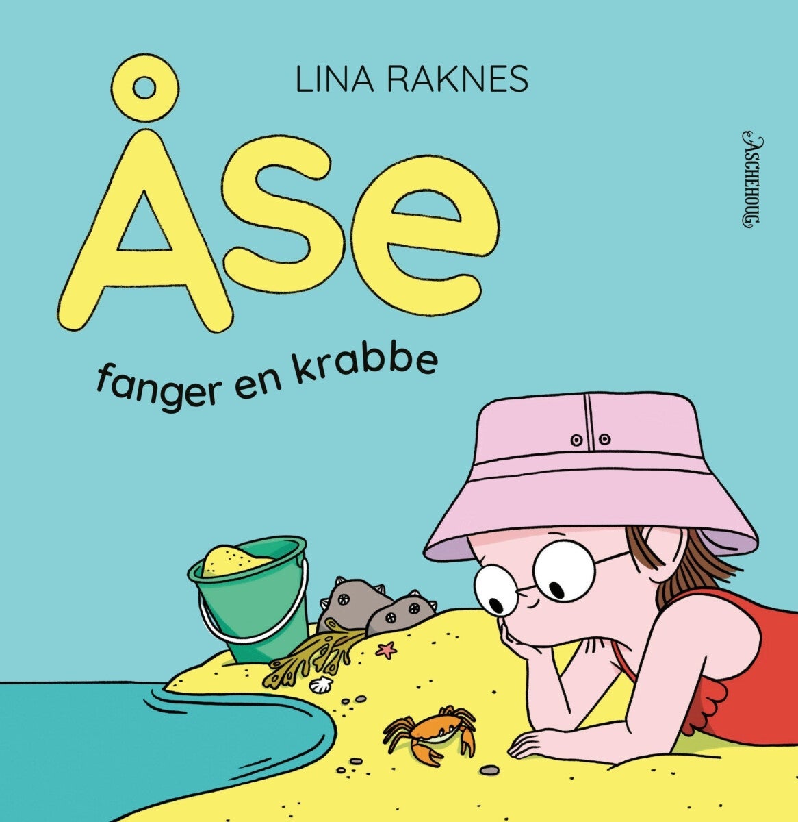 Åse fanger en krabbe