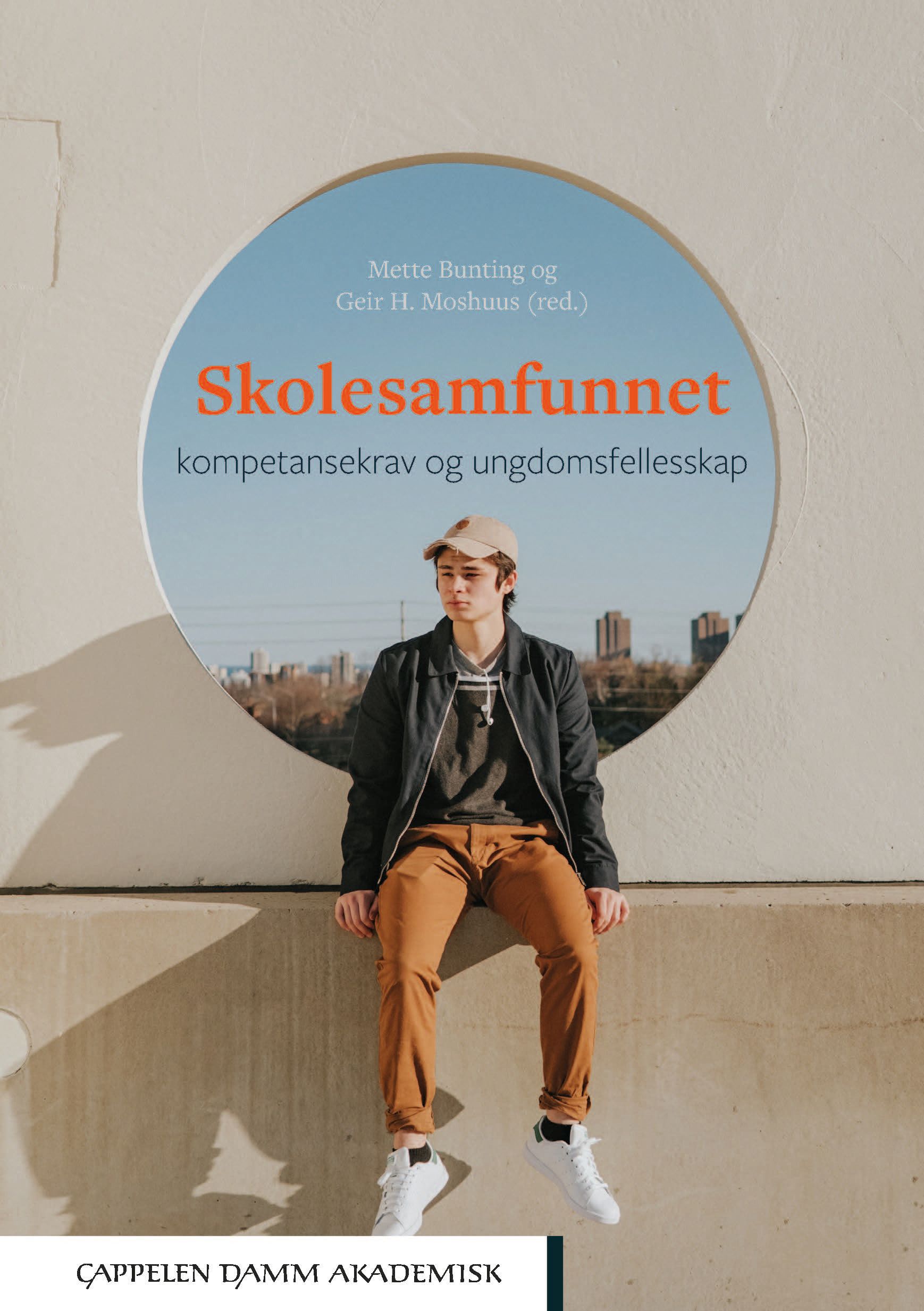 Skolesamfunnet - kompetansekrav og ungdomsfellesskap