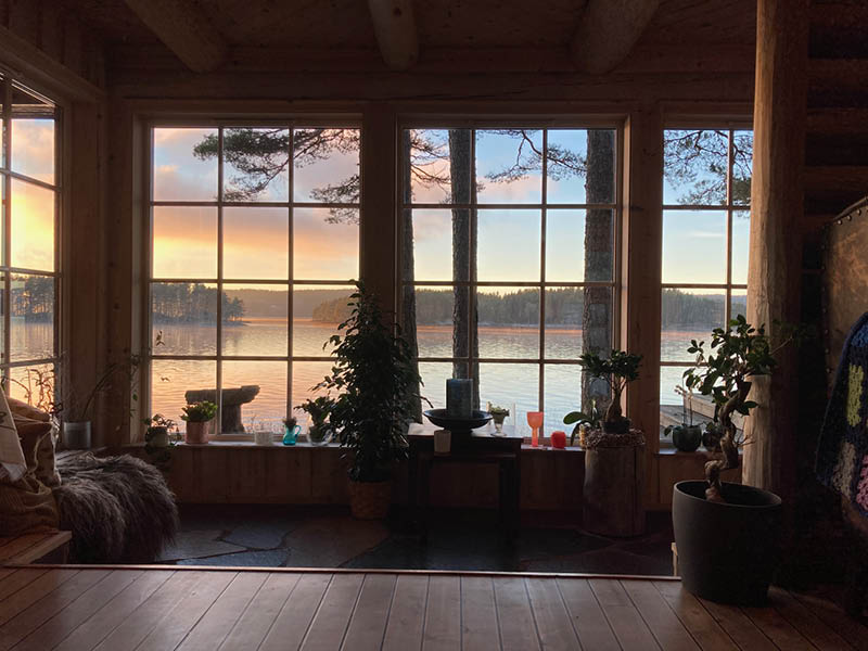 Bortom allfarveg Austlandet
