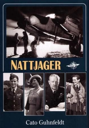 Nattjager - fra kamp med Norges første pansertog til jakt på Hitlers flyvende bombe