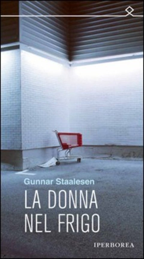 Donna nel frigo