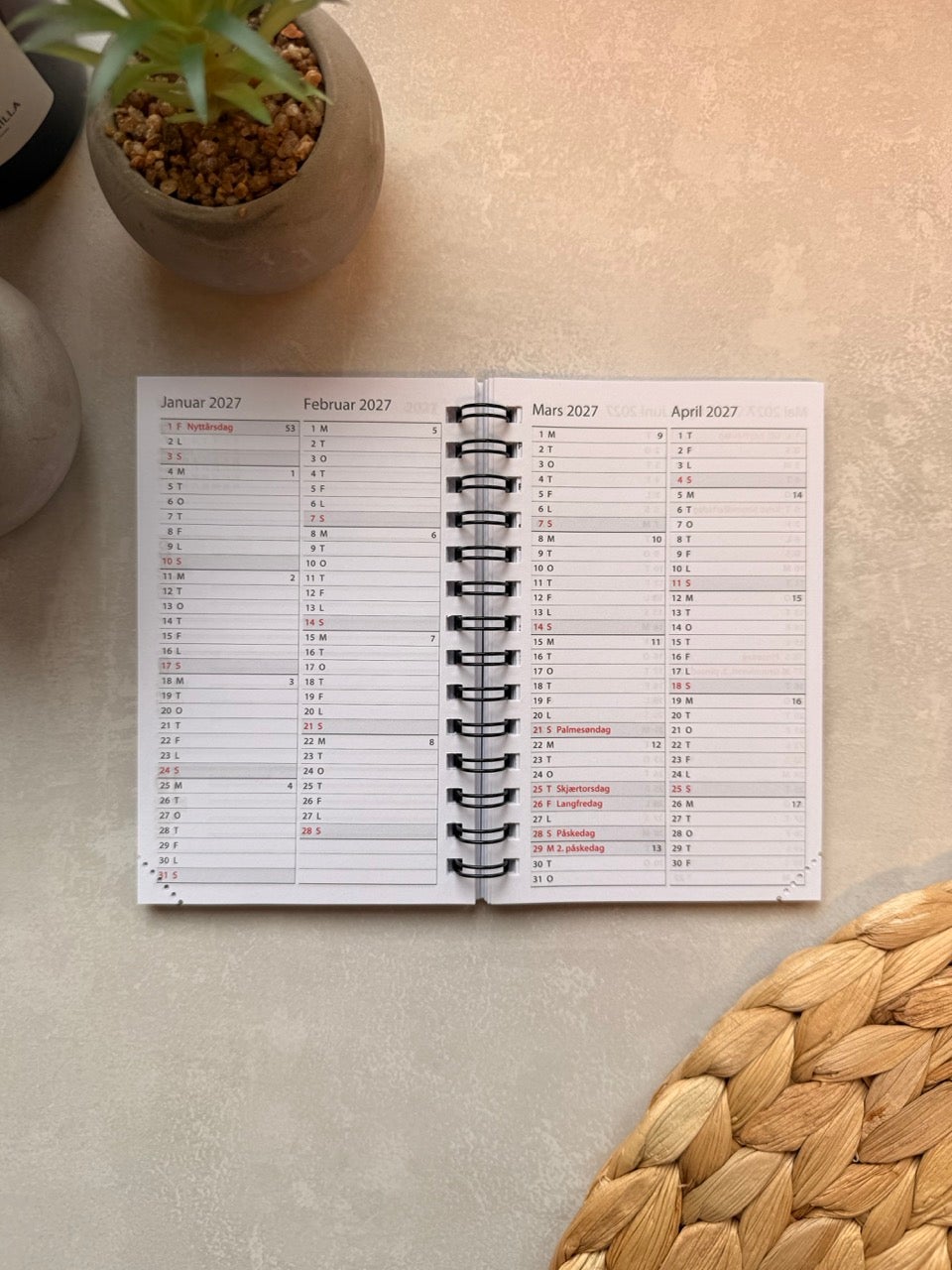 Kalender 2026 7.Sans Adnotam Refill Spiral Grå