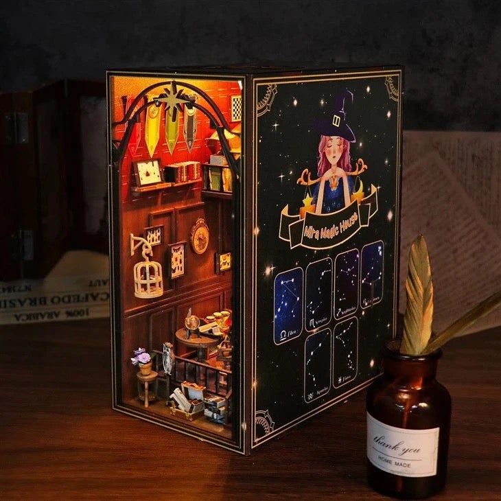 Book Nook Miras Magiske Hus