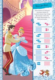 Aktivitetsbok Wd Prinsesser Med Klistremerker