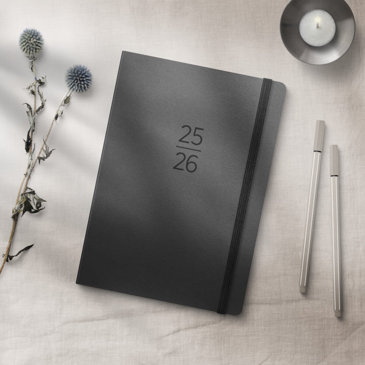 Studentkalender Grieg A5 myk 25/26 sort