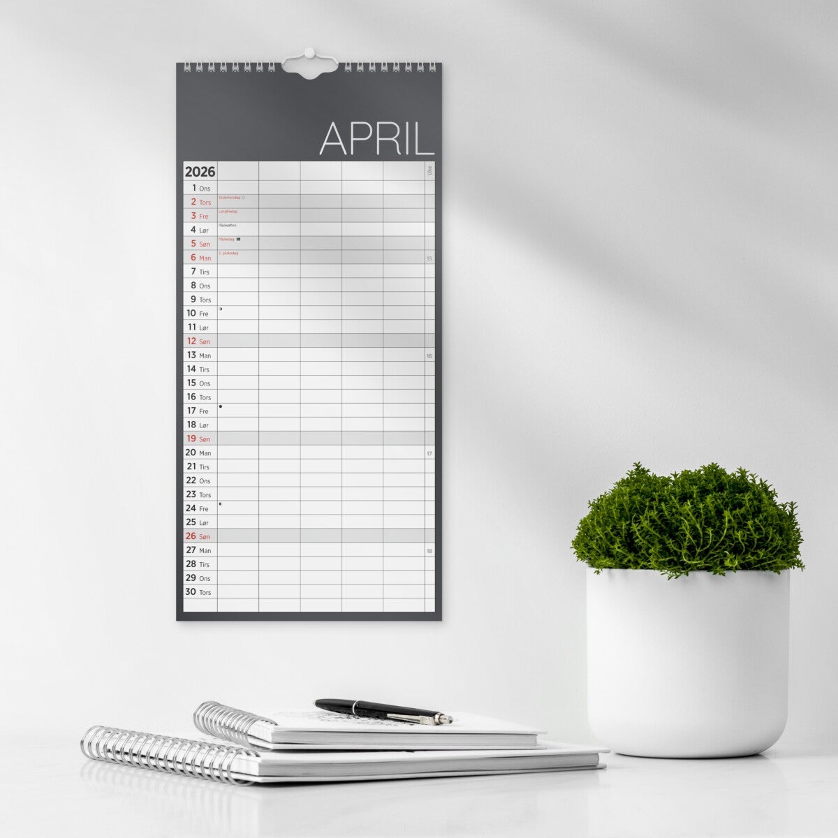 Veggkalender Grieg Hvem gjør hva 25/26