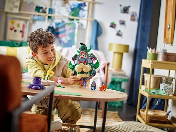 Lego Prince Florian og Castle Bowser 72042